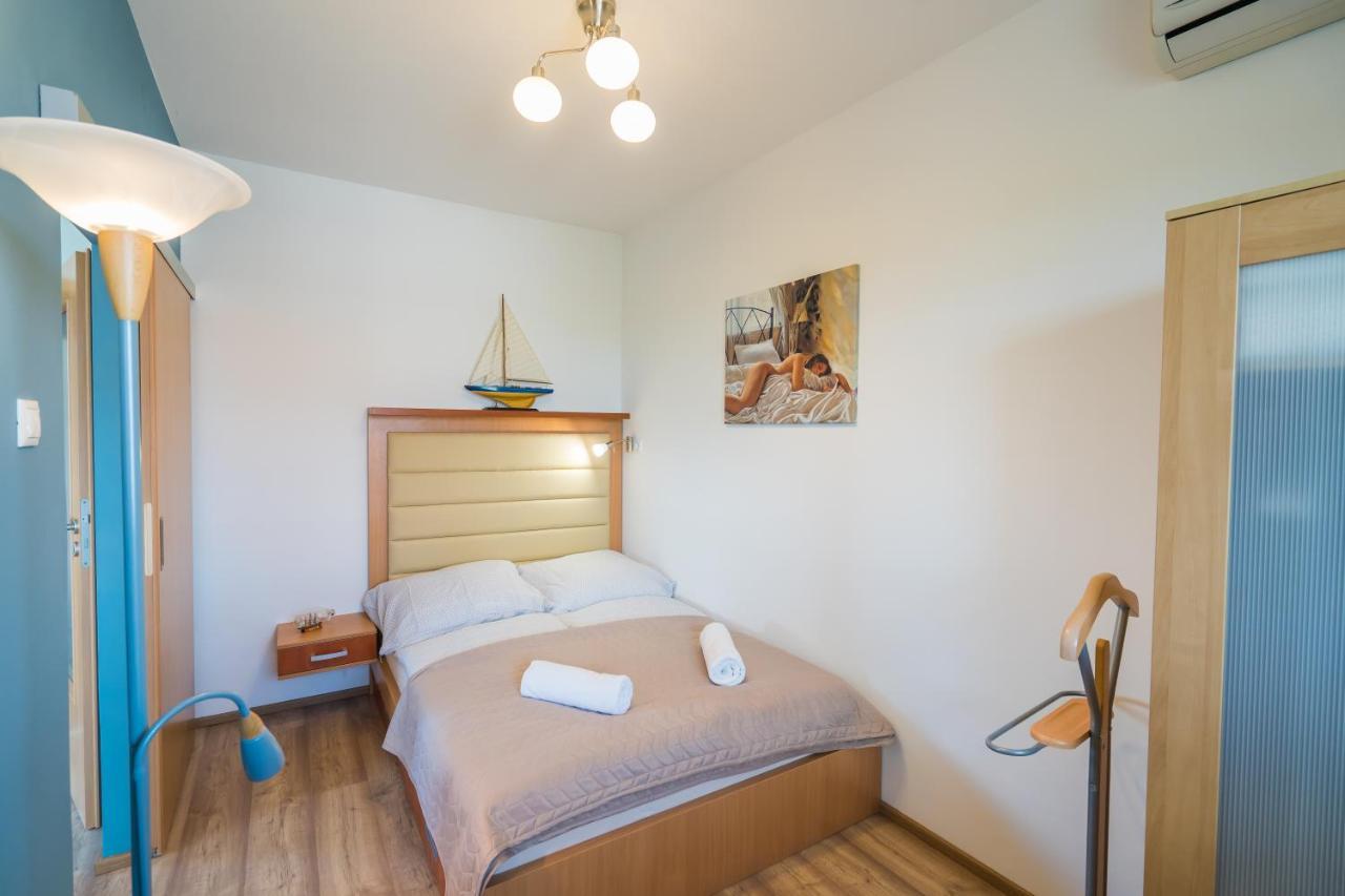 Myflat All-Season Apartment Siofok Ngoại thất bức ảnh