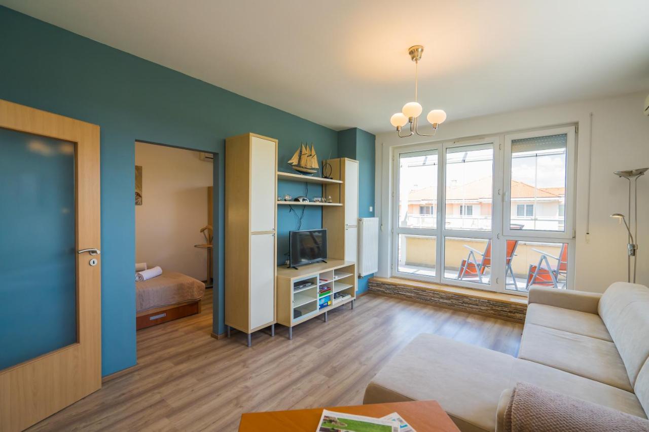 Myflat All-Season Apartment Siofok Ngoại thất bức ảnh