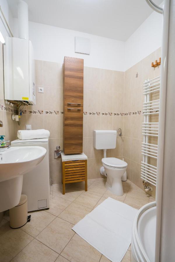 Myflat All-Season Apartment Siofok Ngoại thất bức ảnh